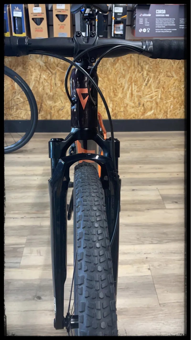 Giant Revolt X Advanced Pro 1 Medium Cordovan/Copper Coin 2022-5